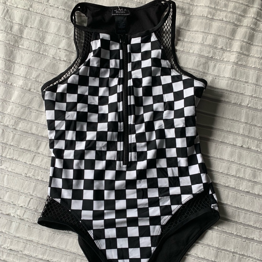 Hot topic Checkered one piece swim